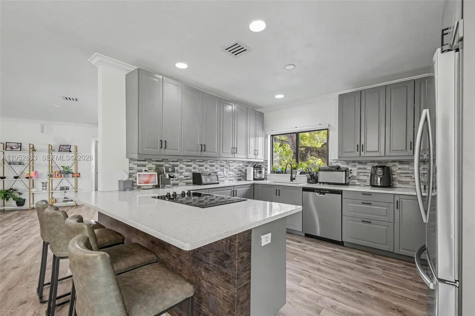 15815 SW 85th Ave, Palmetto Bay, FL 33157 photo 6