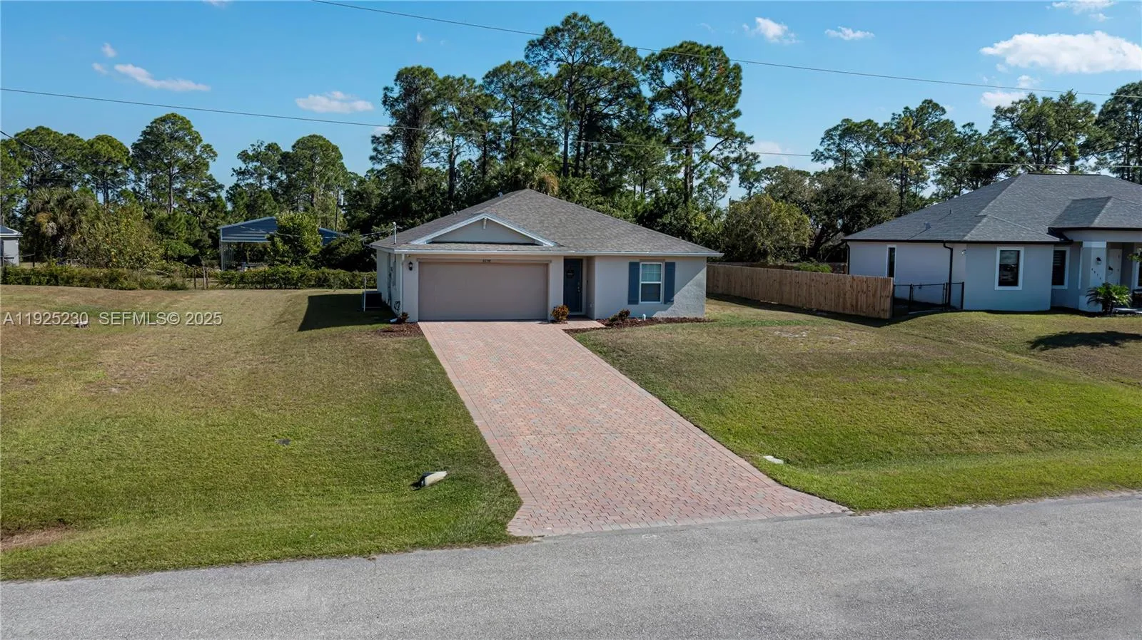 6058 S Moss Circle, La Belle, FL 33935 photo 8