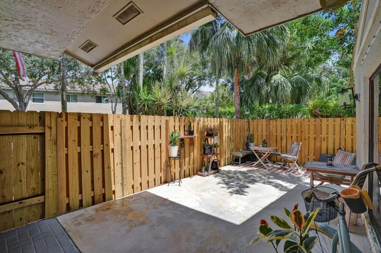 734 NW 132nd Terrace, Plantation, FL 33325