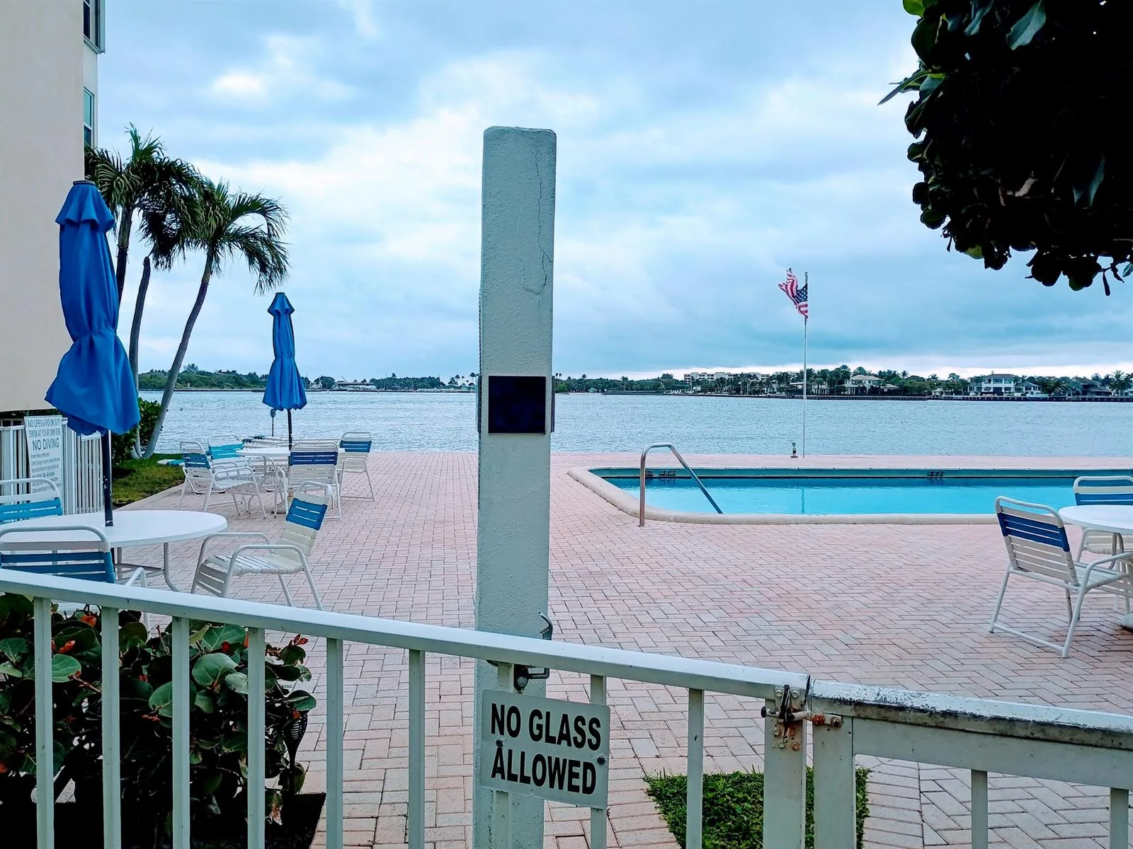 1810 New Palm Way # 215, Boynton Beach, FL 33435
