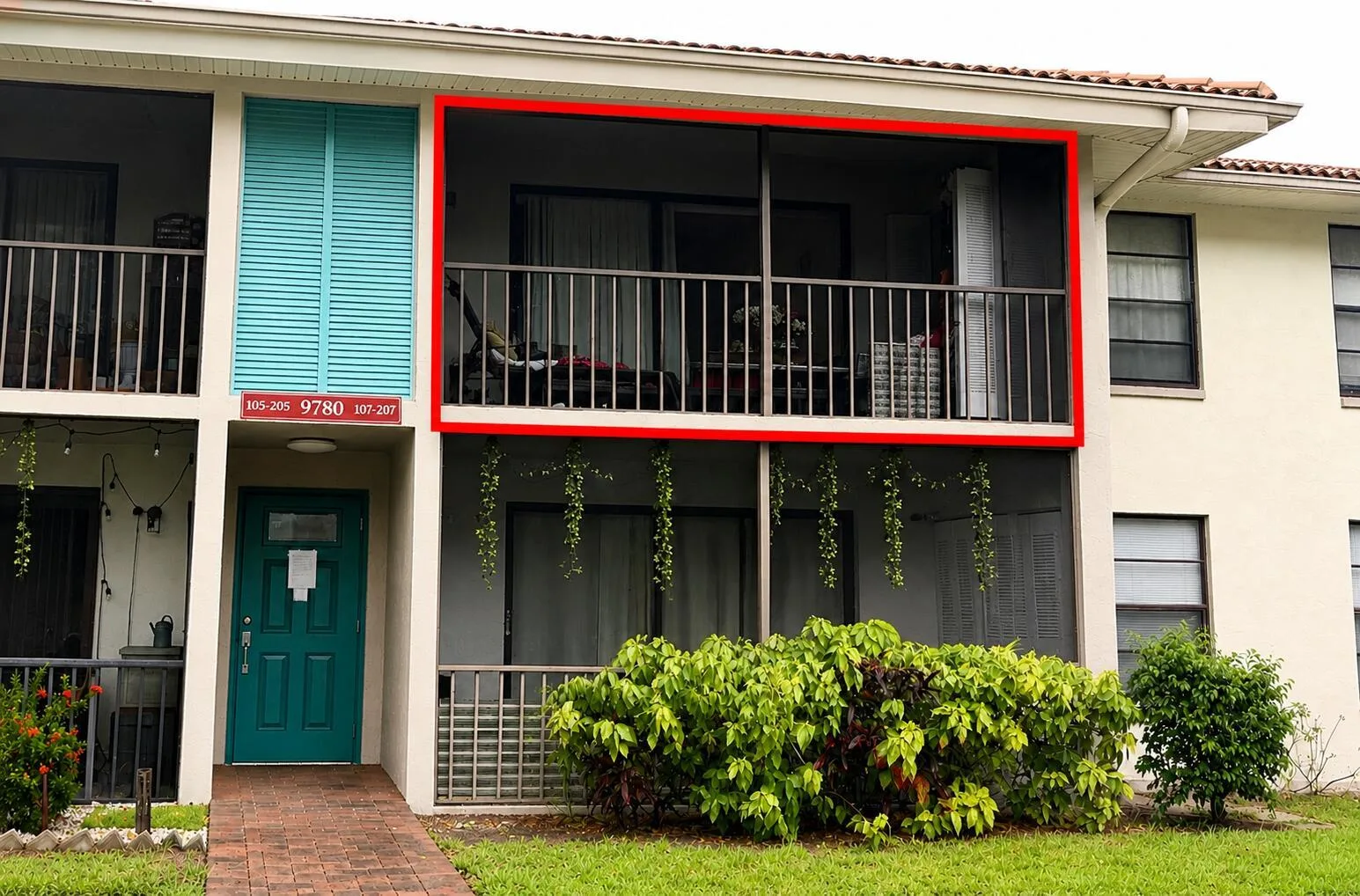 9780 PINEAPPLE TREE Drive # 207, Boynton Beach, FL 33436