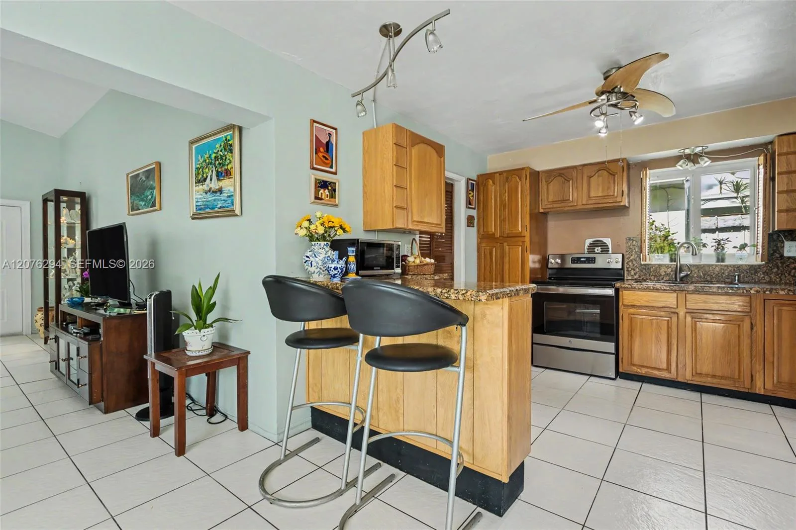 1523 Liberty St, Hollywood, FL 33020 photo 8