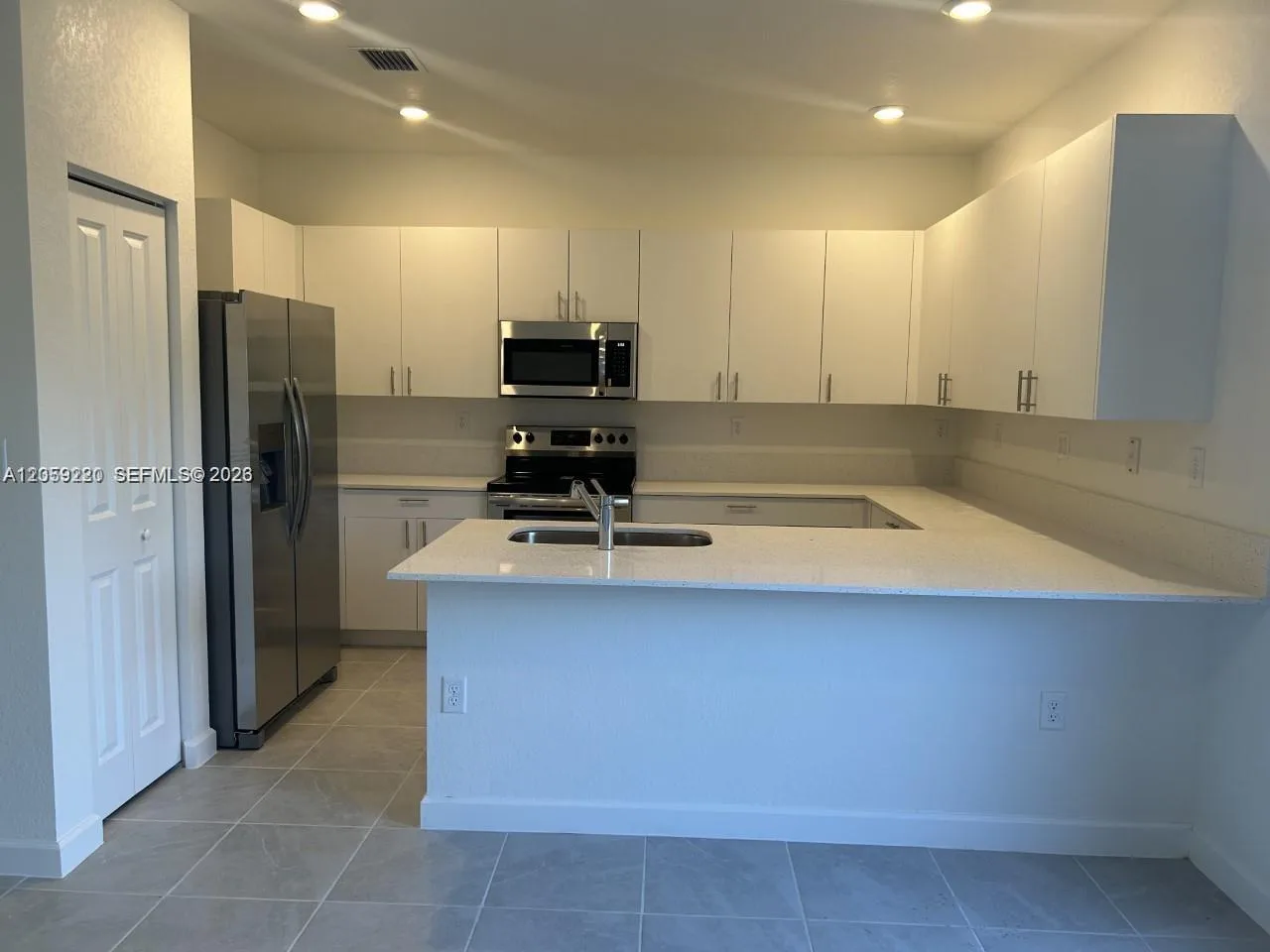 28481 SW 132nd Ct, Homestead, FL 33033 — zdjęcie 5