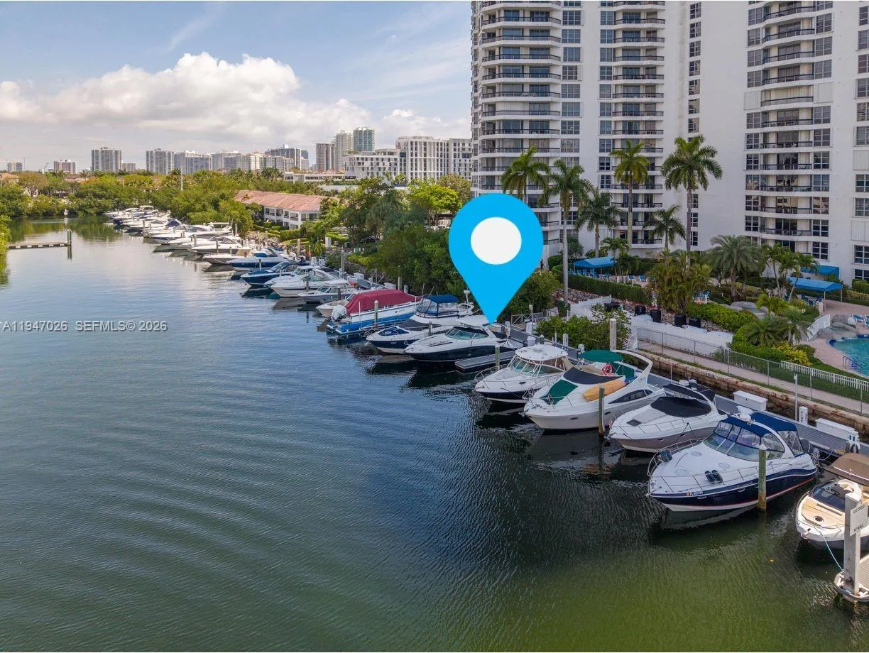 3575 Mystic Pointe Dr, Slip 7, Aventura, FL 33180 photo 4