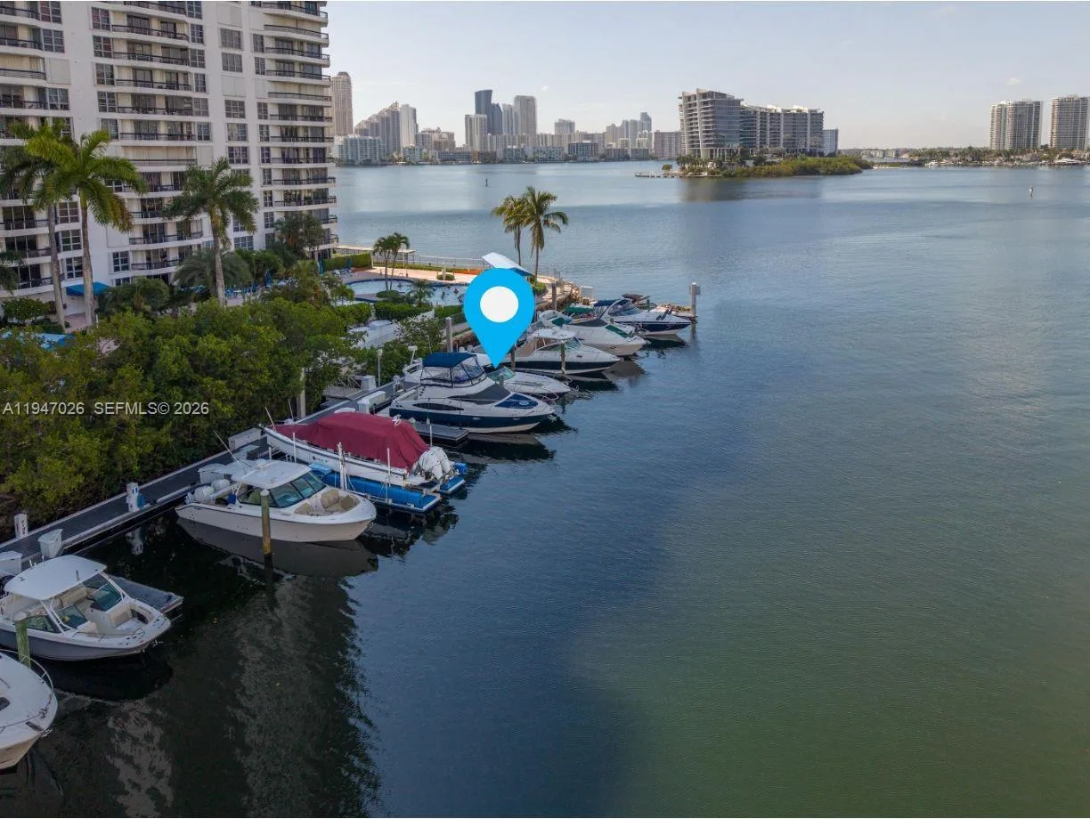 3575 Mystic Pointe Dr, Slip 7, Aventura, FL 33180 photo 5