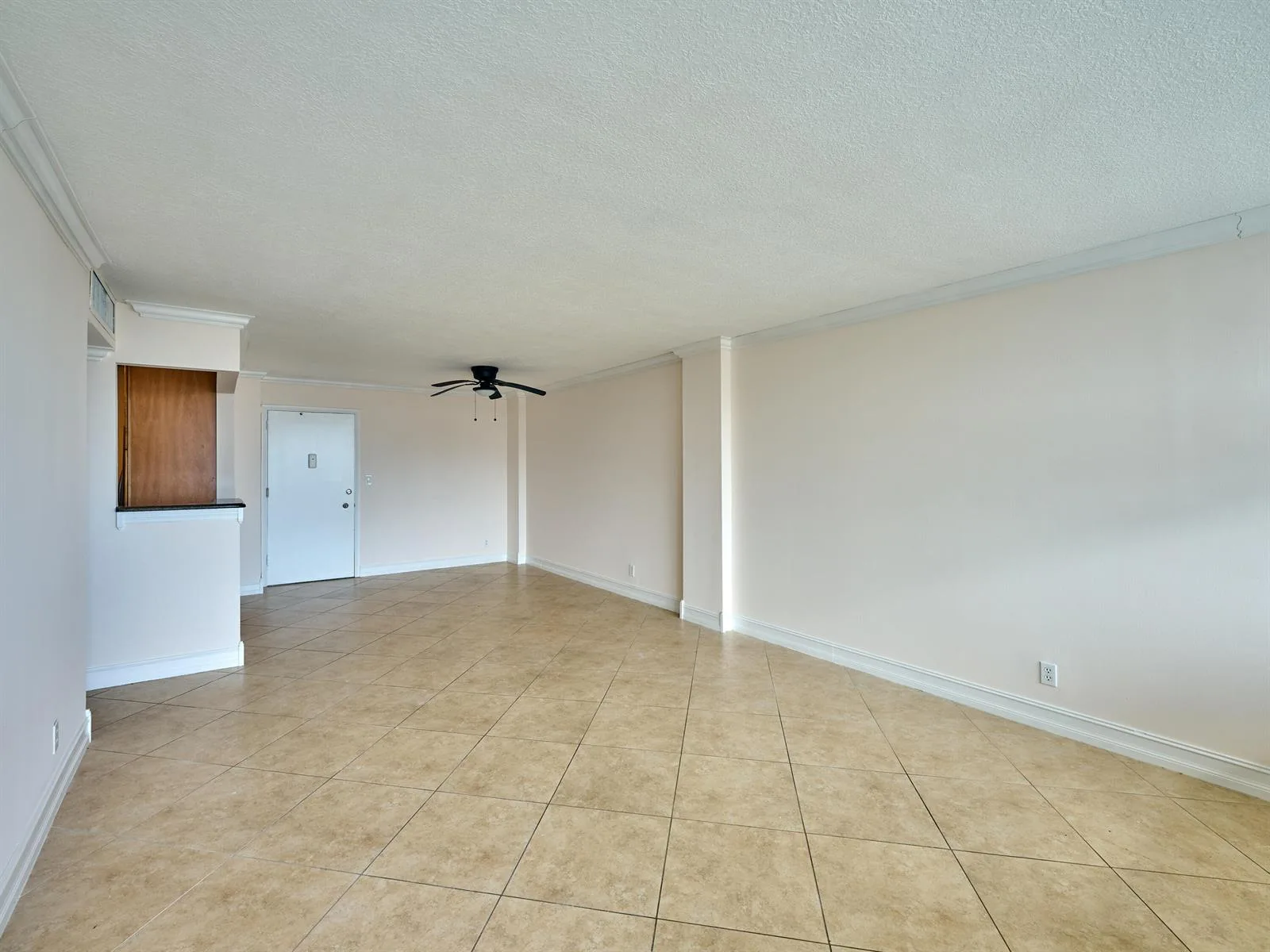 305 N Pompano Beach Boulevard # 1204, Pompano Beach, FL 33062 photo 5