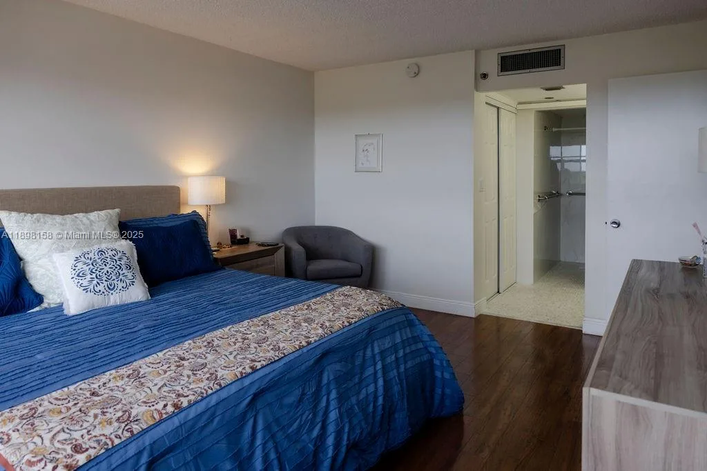 1300 Saint Charles Place # PH12, Pembroke Pines, FL 33026 photo 13