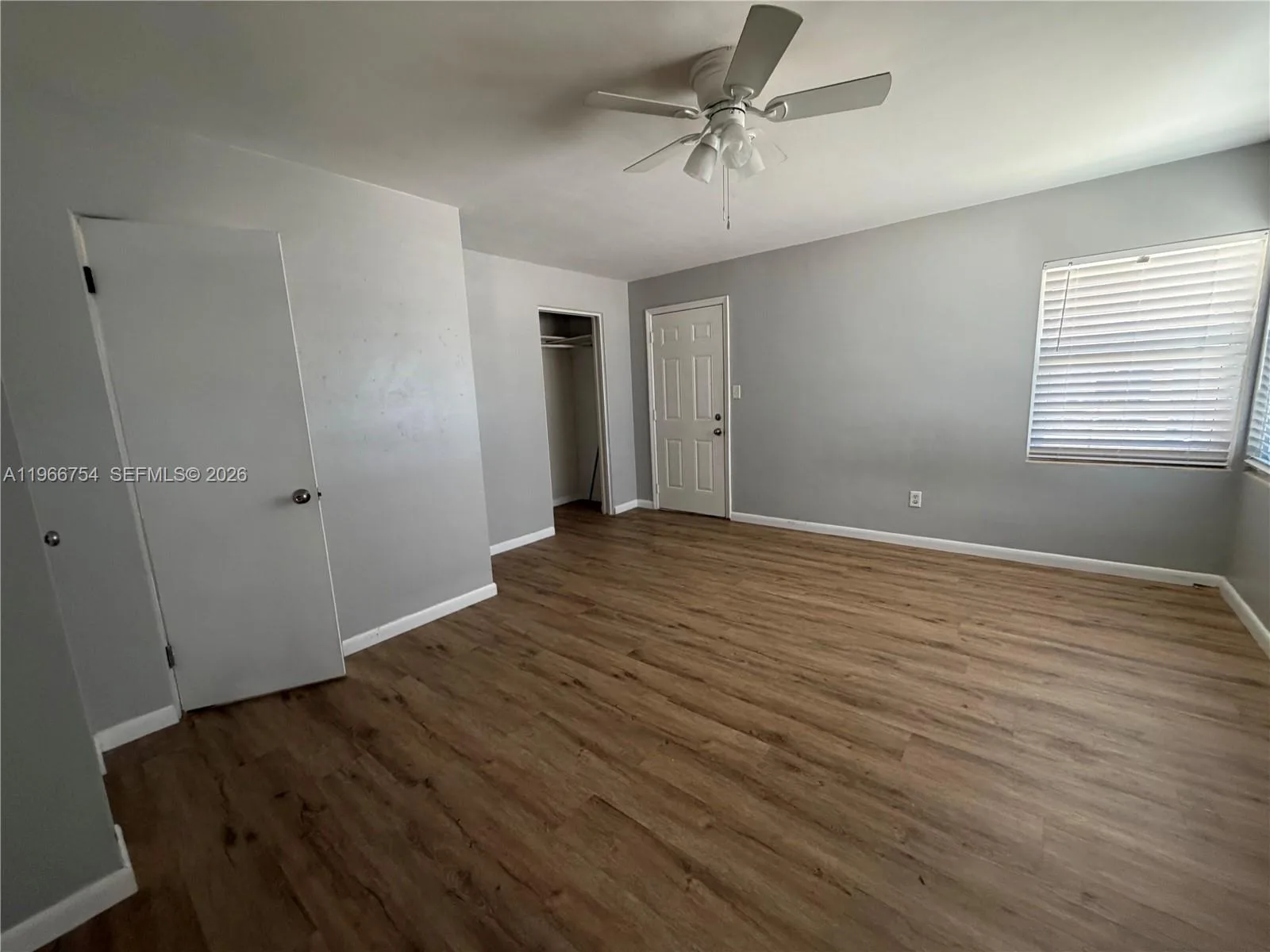1557 S Clara, Deland, FL 32720 photo 3
