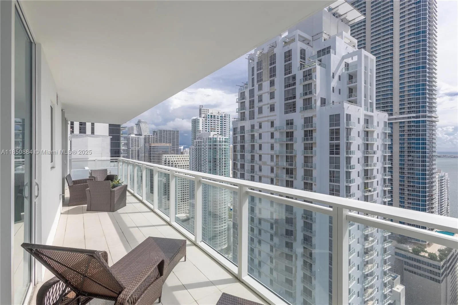 1080 Brickell # 3906, Miami, FL 33131 photo 5