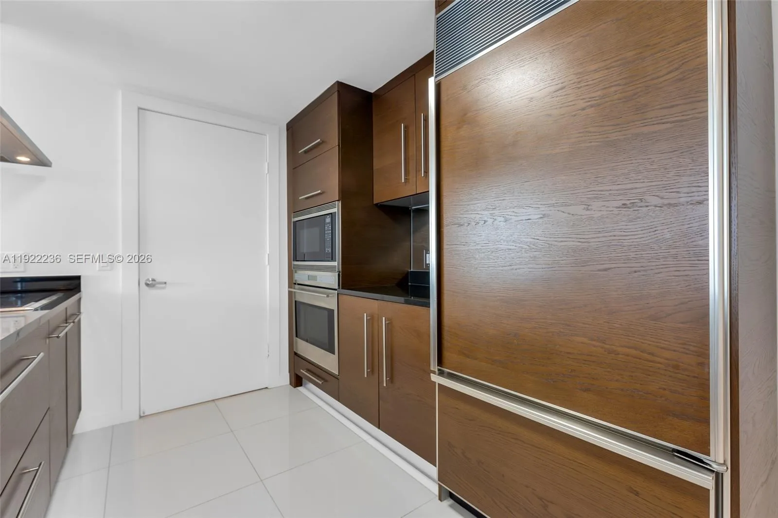 495 Brickell Ave # 3511, Miami, FL 33131 photo 12