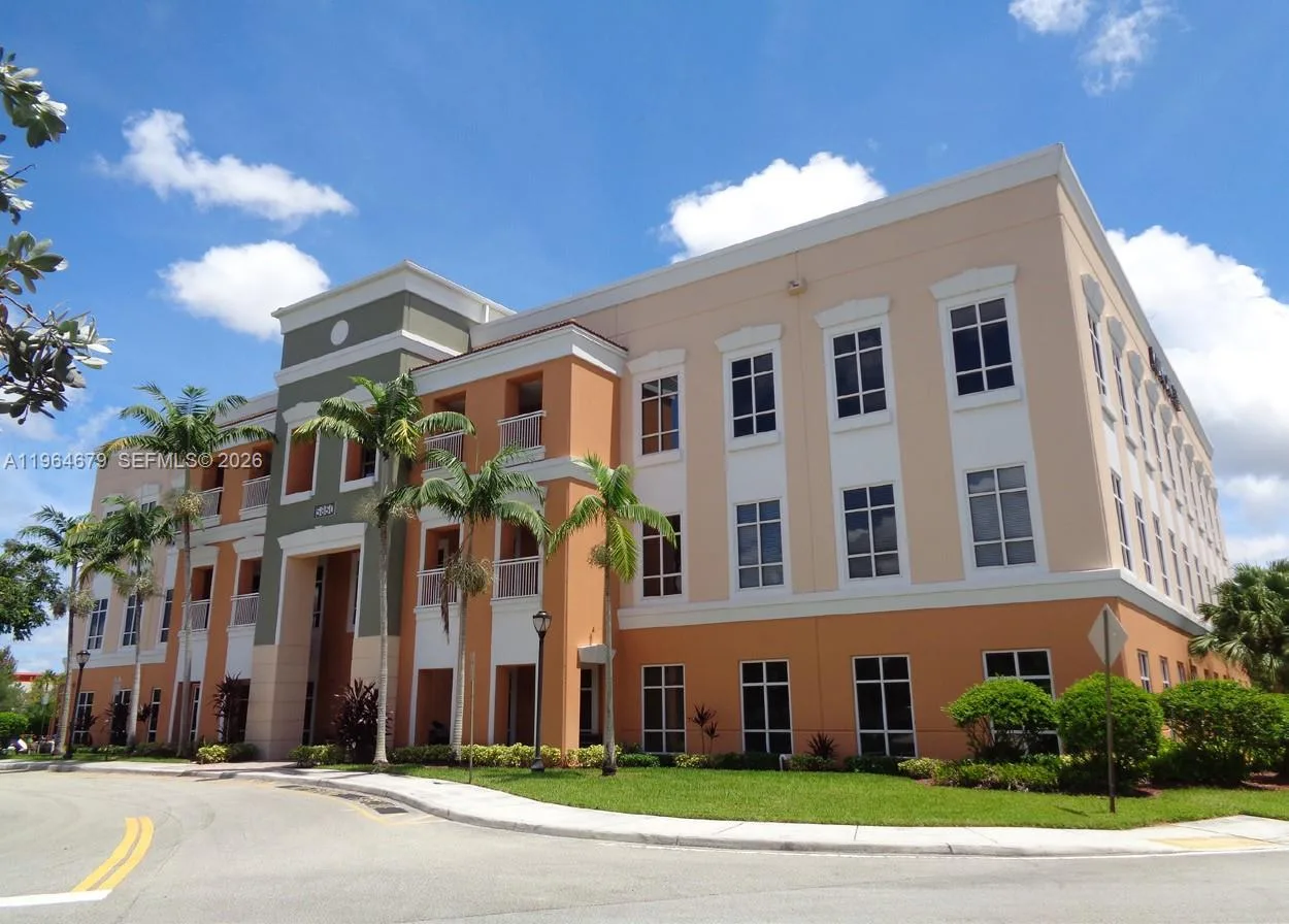 5850 Coral Ridge Dr # 309, Coral Springs, FL 33076