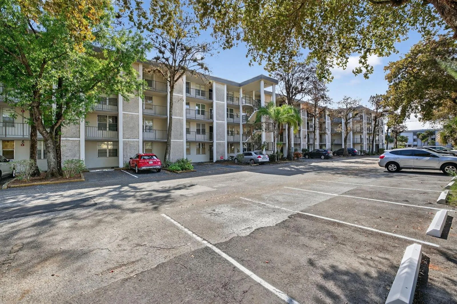 4898 NW 29th Court # 315, Lauderdale Lakes, FL 33313
