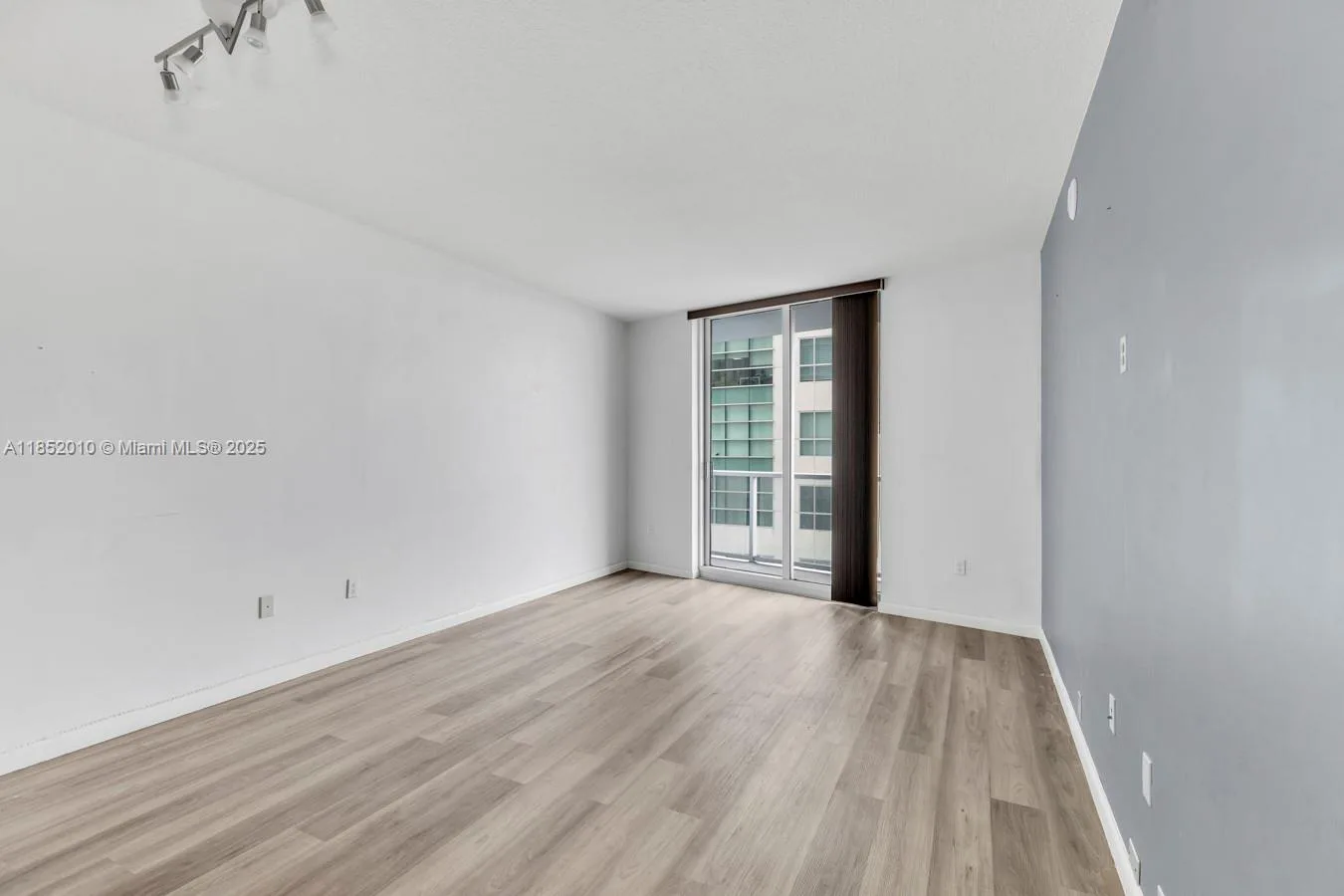 185 SW 7 ST # 1508, Miami, FL 33130 photo 7
