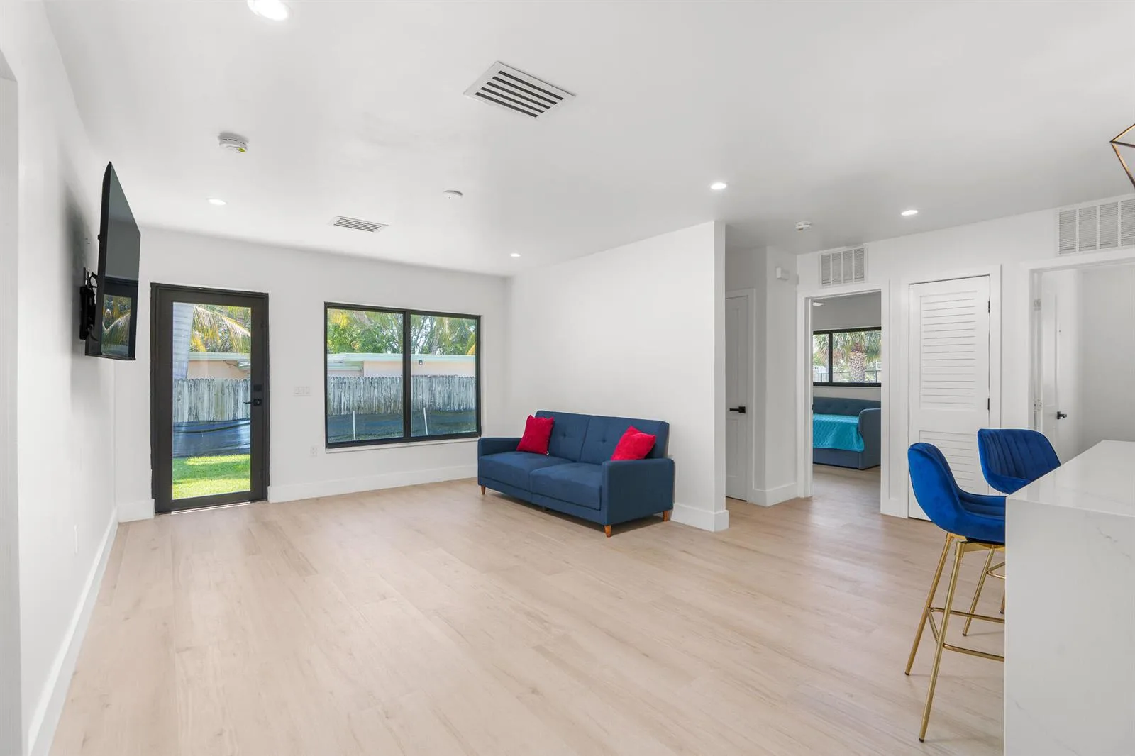 303 DE CARIE Street # 303, Delray Beach, FL 33444 photo 8