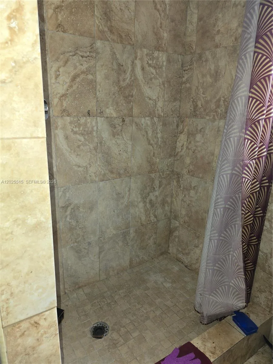 1166 NW 117th St, Miami, FL 33168 photo 2