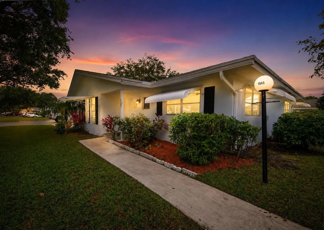 1043 NW 85th Avenue # B-4, Plantation, FL 33322