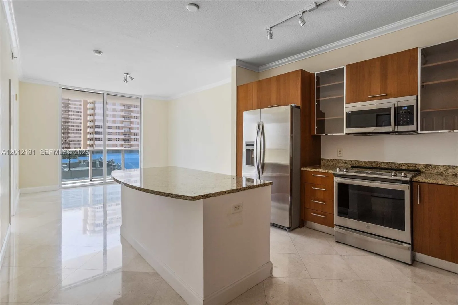 1945 S Ocean Dr # 503, Hallandale Beach, FL 33009