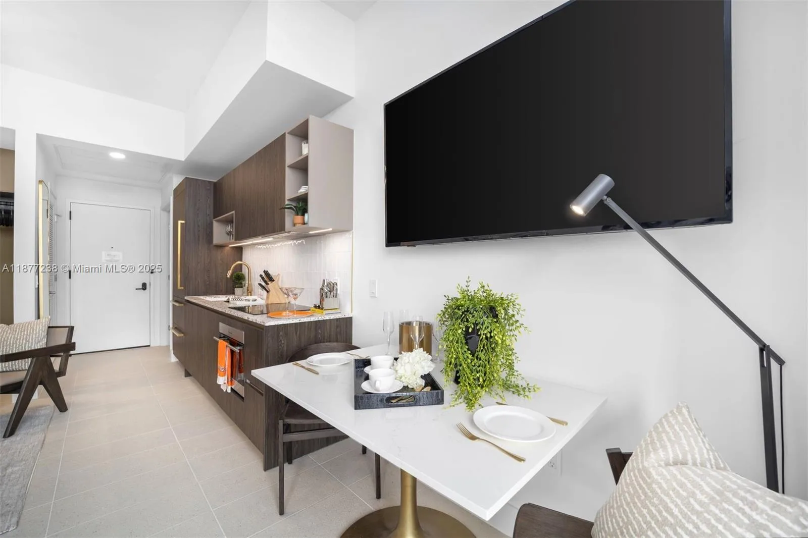 159 NE 6th St # 5112, Miami, FL 33132 photo 8