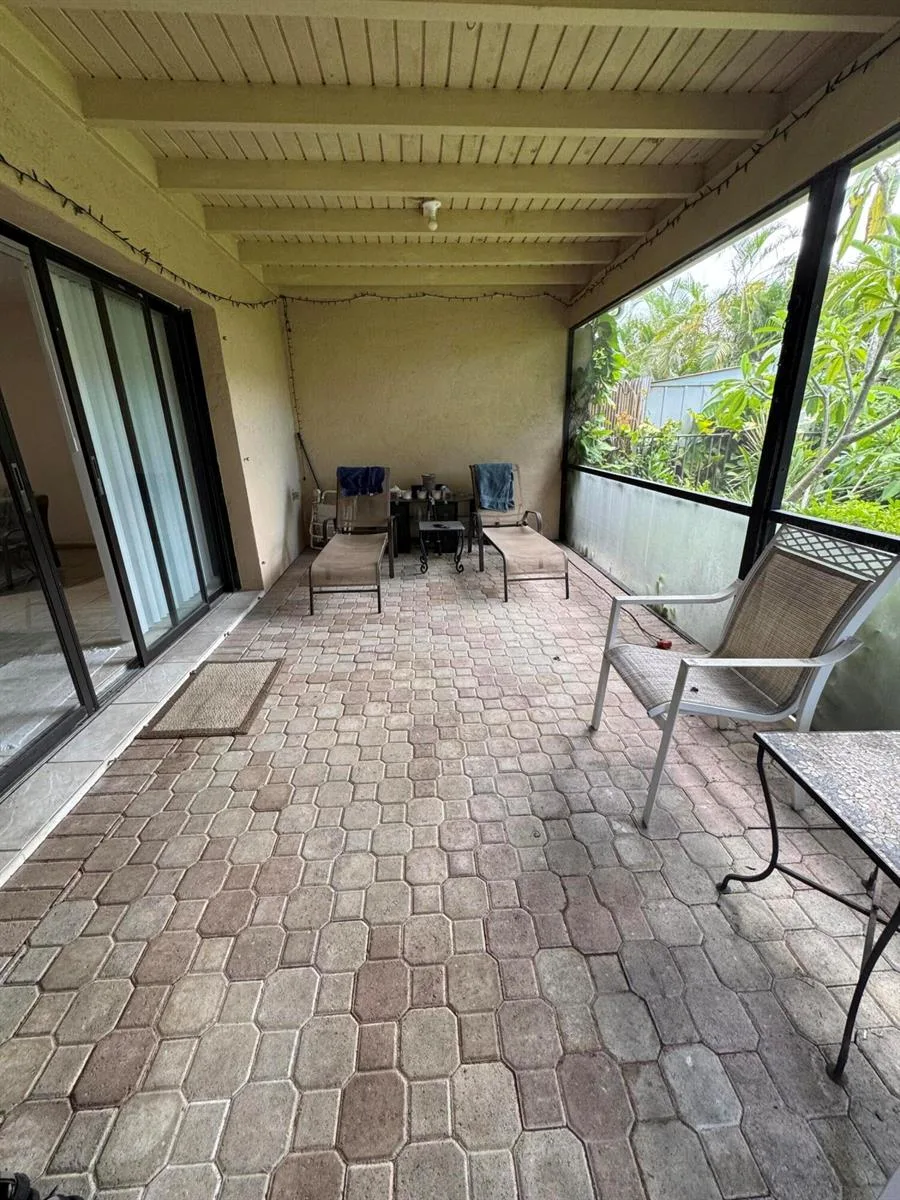 11894 Suellen Circle, Wellington, FL 33414 photo 2