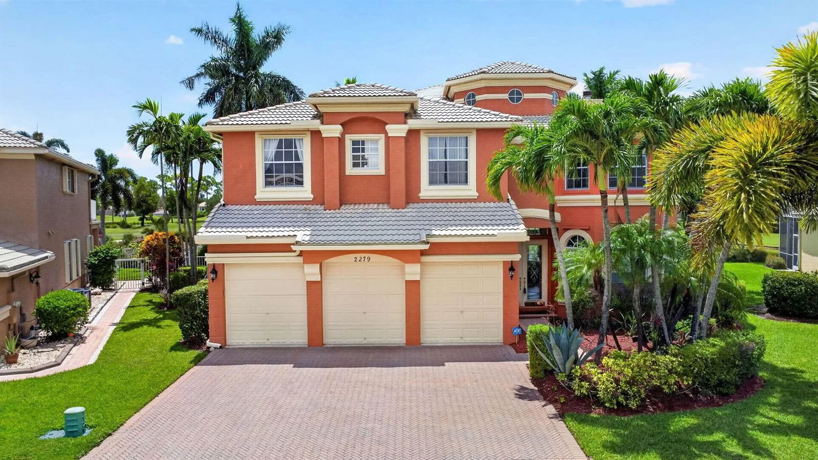 2279 Ridgewood Circle, Royal Palm Beach, FL 33411