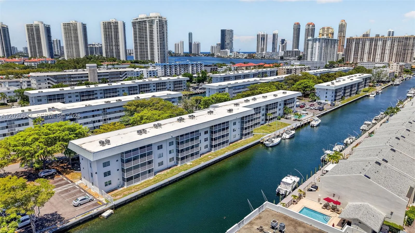 3550 NE 169th St # 407, North Miami Beach, FL 33160