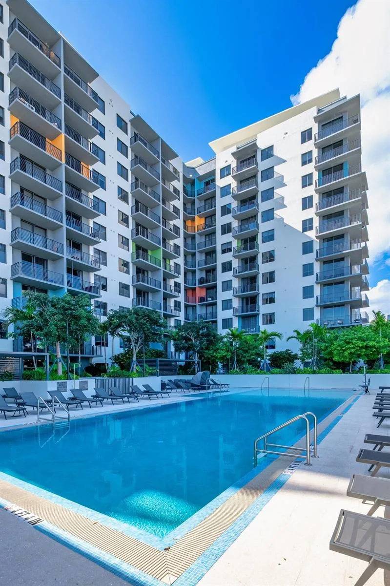 600 N Andrews Avenue # 604, Fort Lauderdale, FL 33311 photo 2