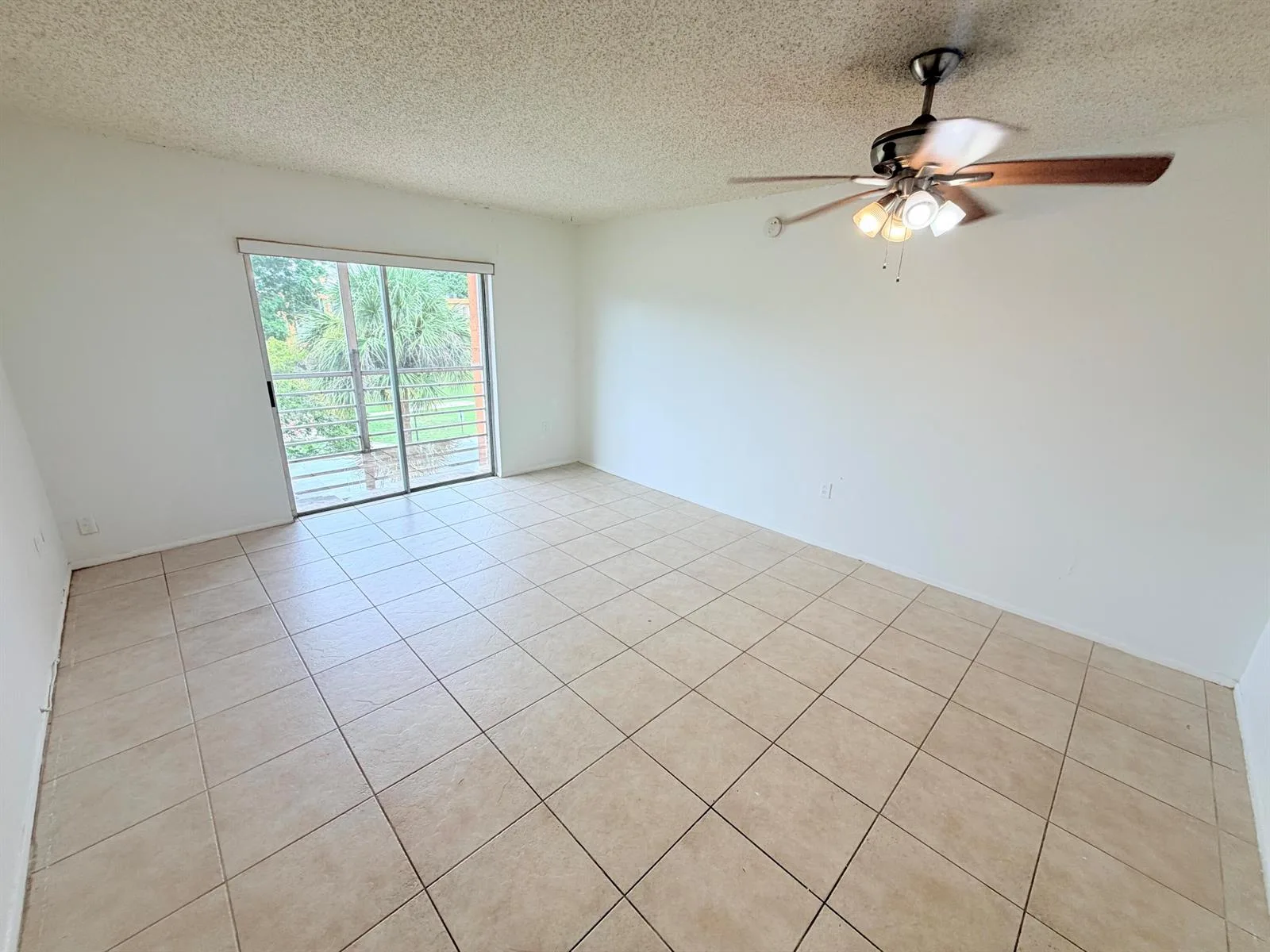 4304 NW 9TH Avenue # 3-3B, Deerfield Beach, FL 33064 photo 4