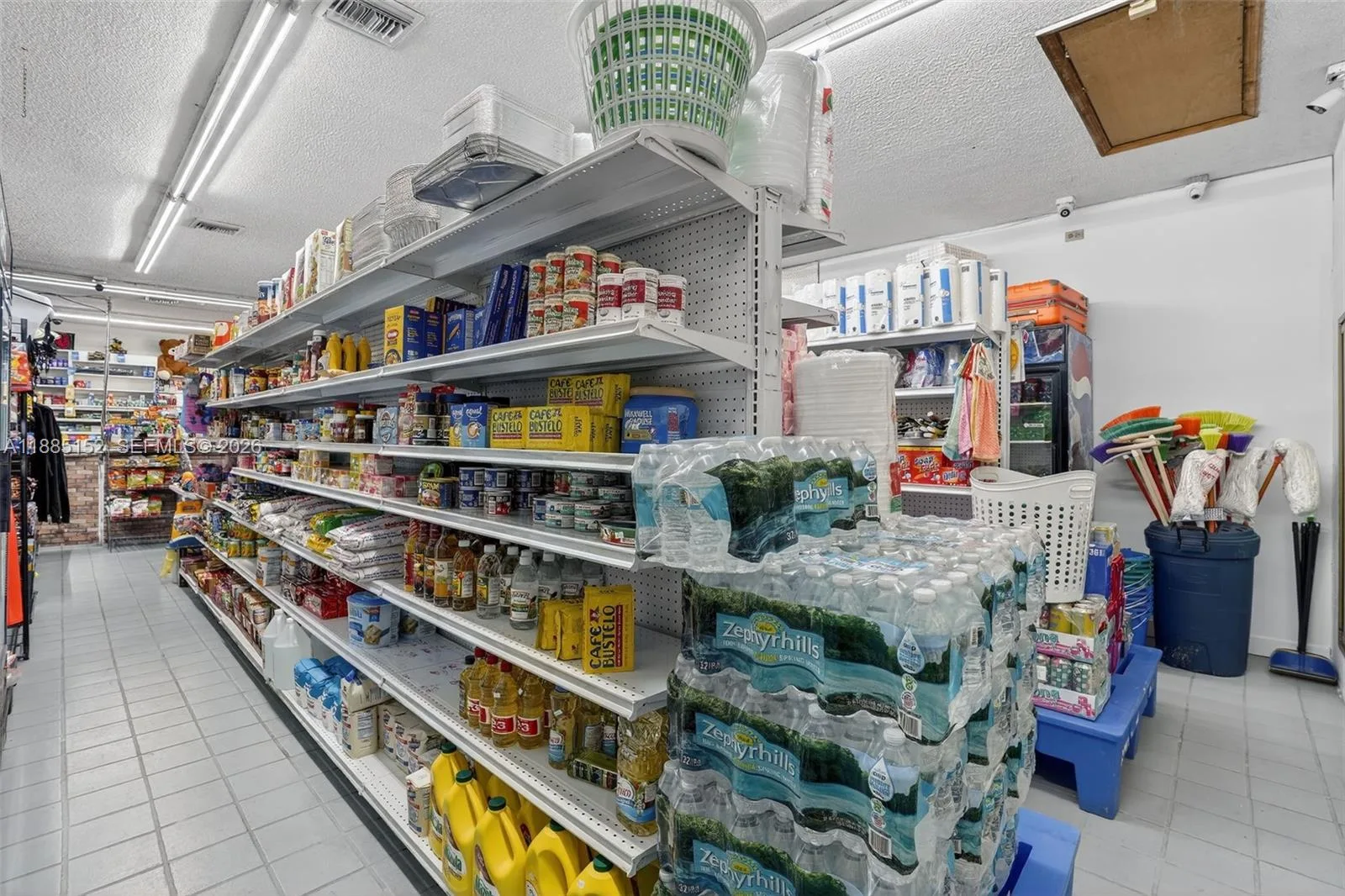 Convenience Store For Sale In Miami, Miami, FL 33135 photo 3