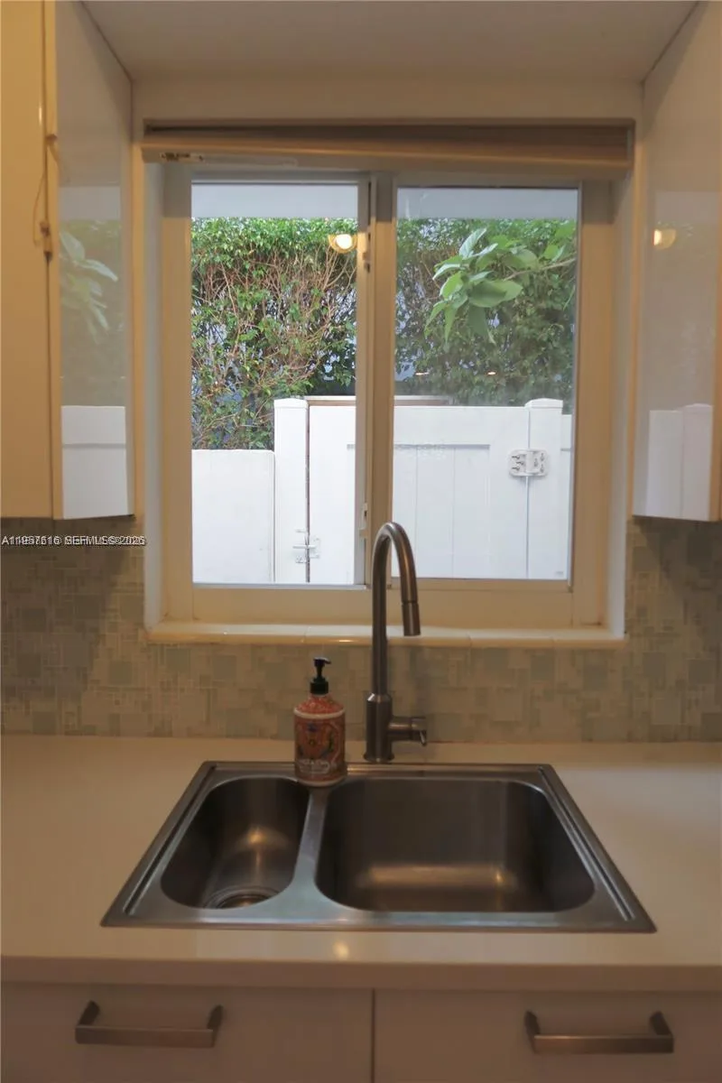 7312 Gary Ave # 7312, Miami Beach, FL 33141 photo 9