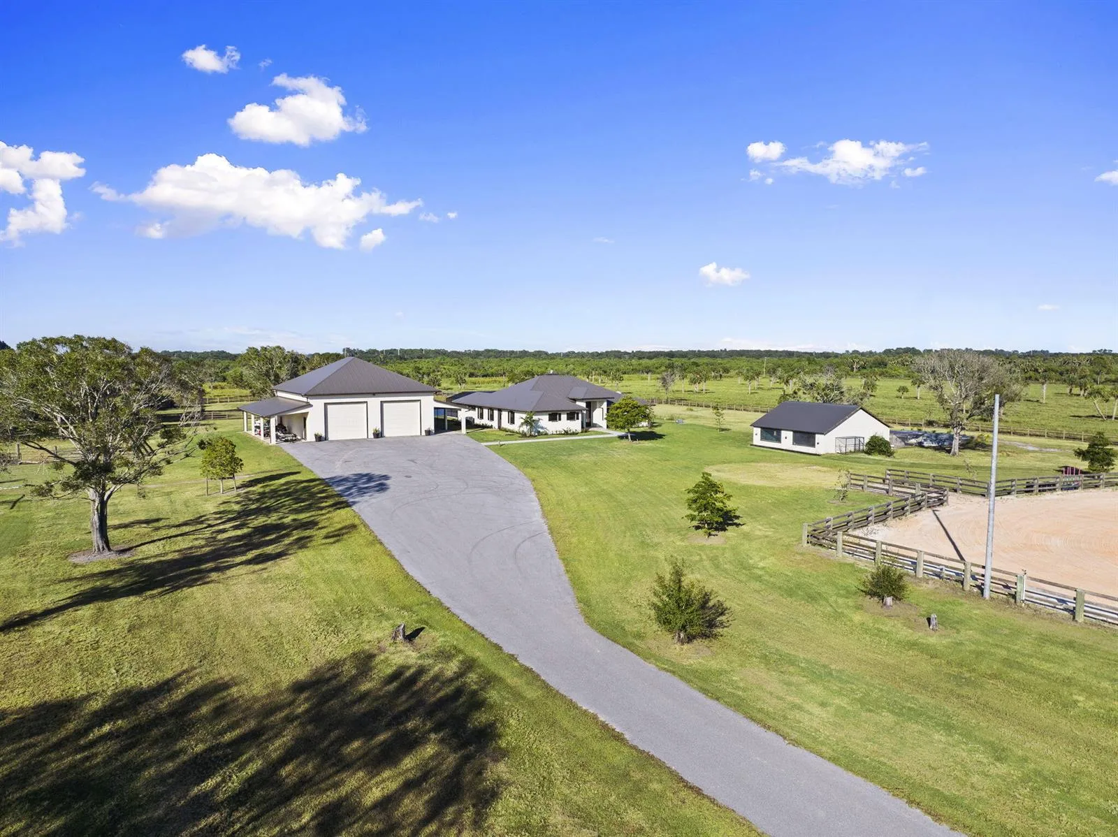 4044 Johnston Road, Fort Pierce, FL 34951