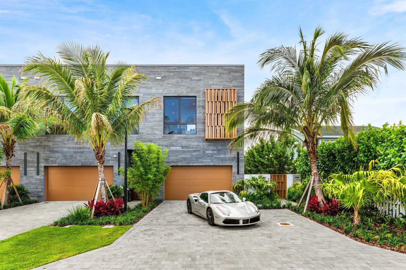 917 NE 8th Avenue, Delray Beach, FL 33483
