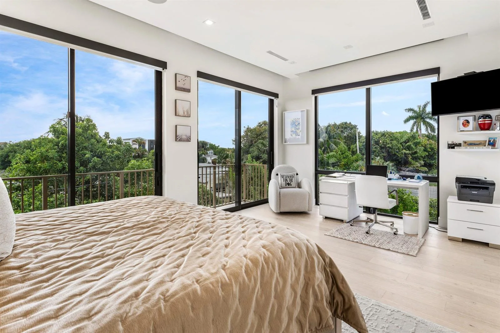 917 NE 8th Avenue, Delray Beach, FL 33483 photo 9