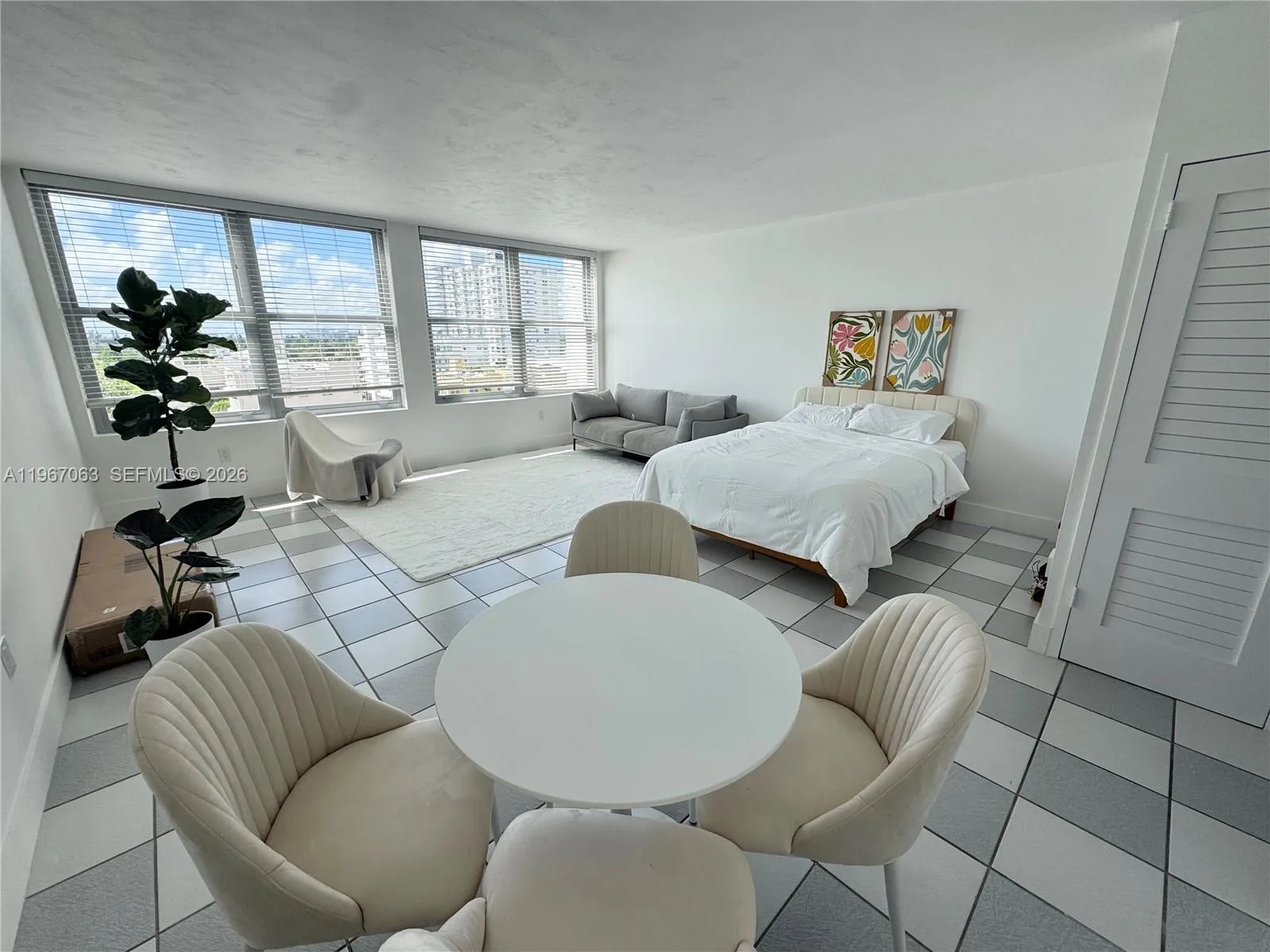 2899 Collins Ave # 740, Miami Beach, FL 33140