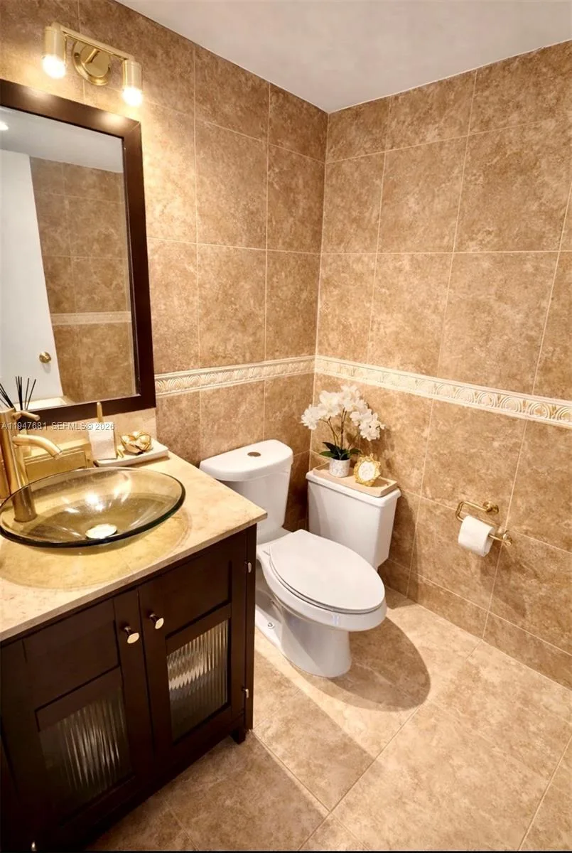 801 Three Islands Blvd # 411, Hallandale Beach, FL 33009 photo 6