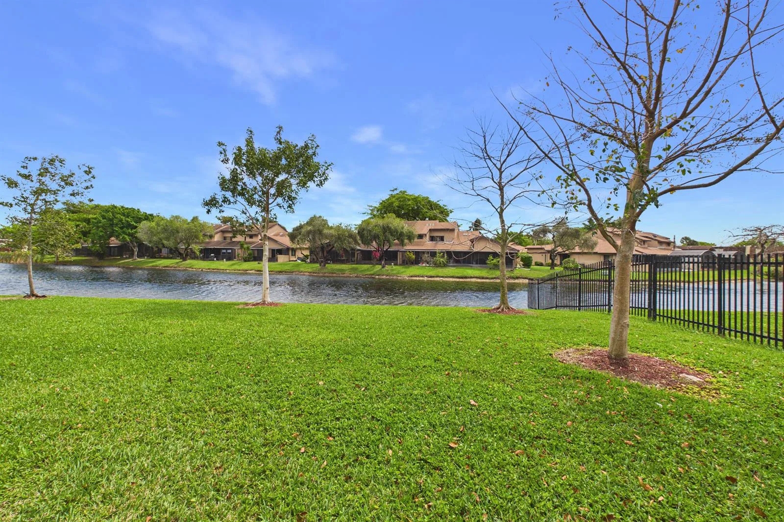9780 Nob Hill Court # 9780, Sunrise, FL 33351