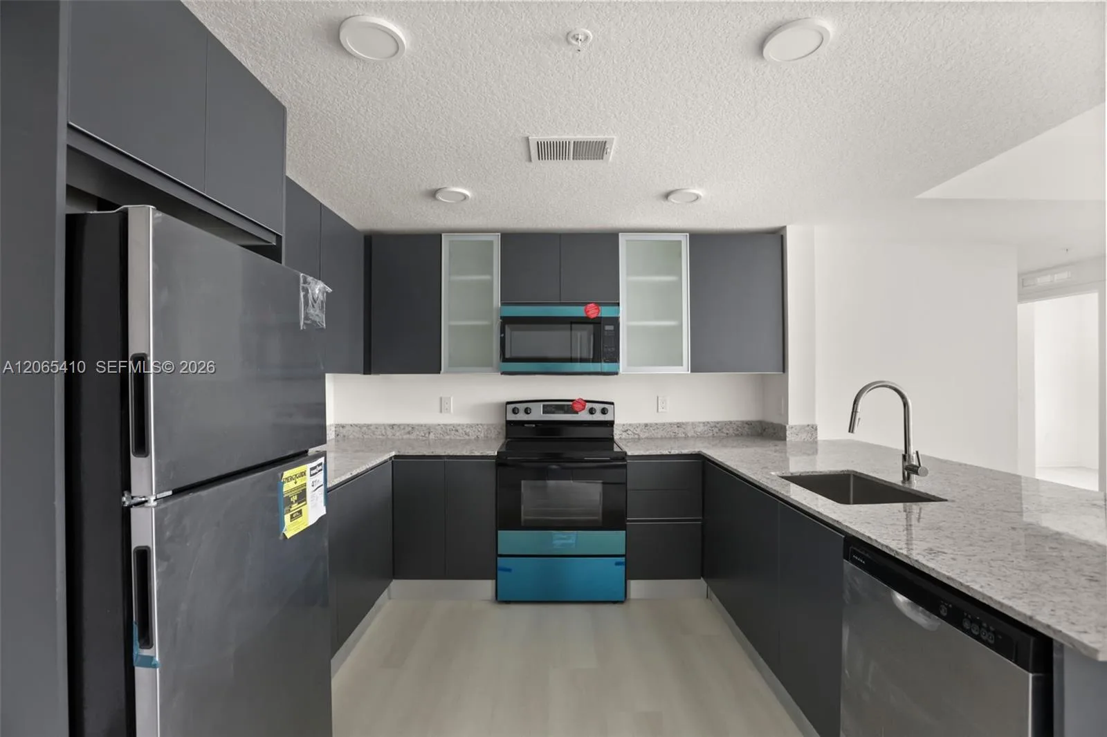 5563 Millenia Park Blvd # 401, Orlando, FL 32839 photo 12