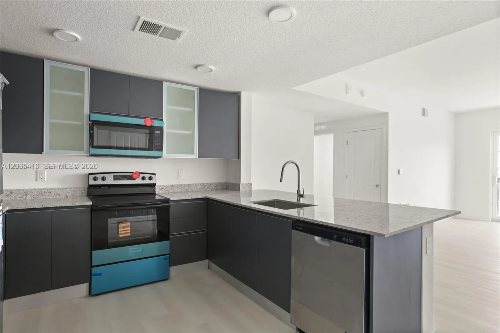 5563 Millenia Park Blvd # 401, Orlando, FL 32839 photo 13