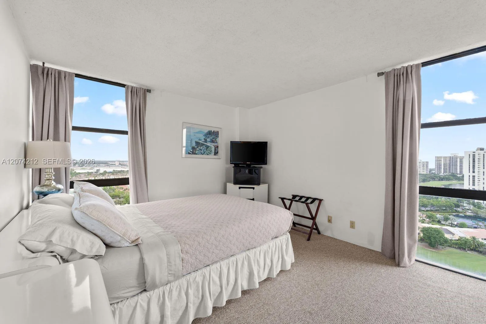 20379 W Country Club Dr # 2433, Aventura, FL 33180 photo 5