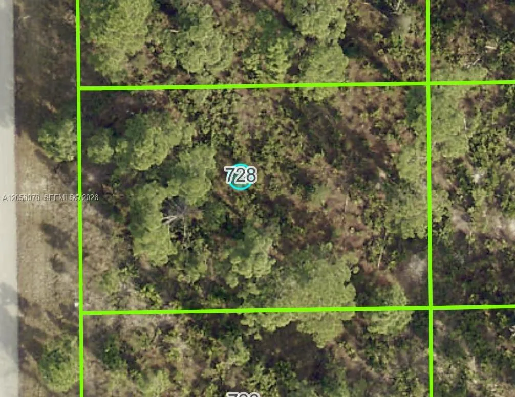 728 PINECASTLE DR, Other City - In The State Of Florida, FL 33974