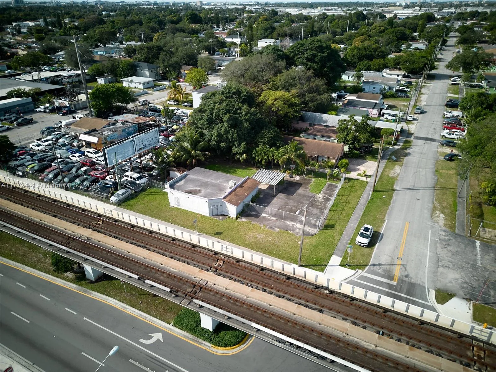 5832 NW 27th Ave, Miami, FL 33142 — zdjęcie 5