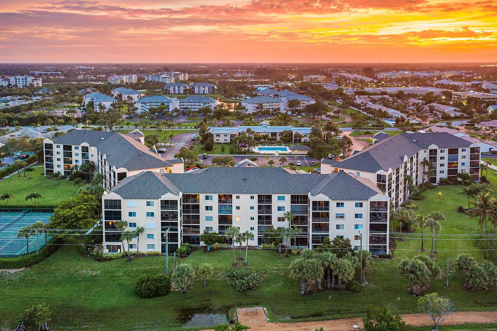 275 Palm Avenue # C402, Jupiter, FL 33477