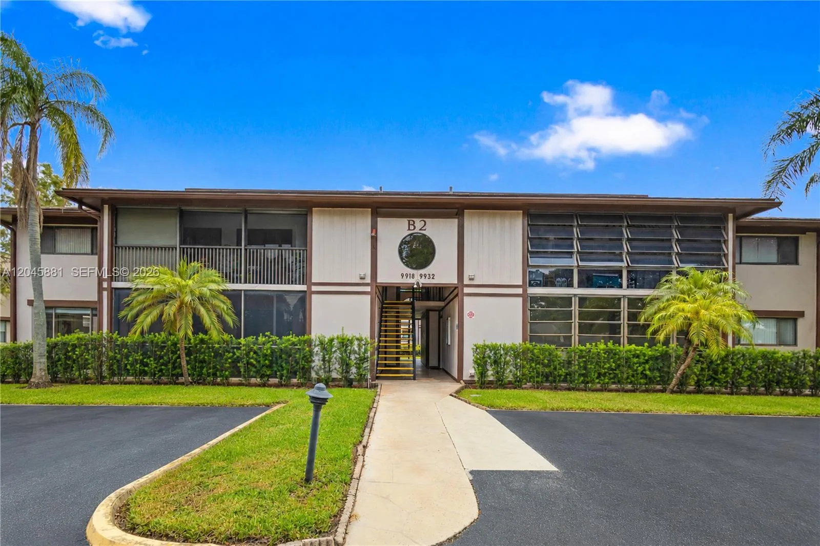 9930 S Belfort Cir # 105, Tamarac, FL 33321 photo 2
