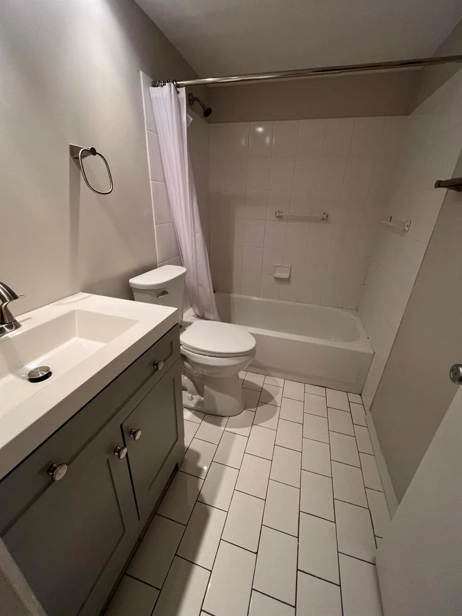 31 WESTBURY B Circle # 31, Deerfield Beach, FL 33442 photo 10