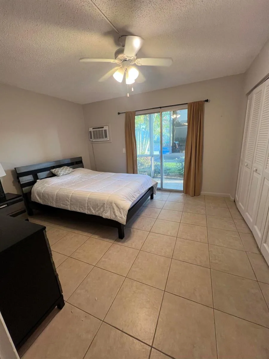 31 WESTBURY B Circle # 31, Deerfield Beach, FL 33442 photo 8