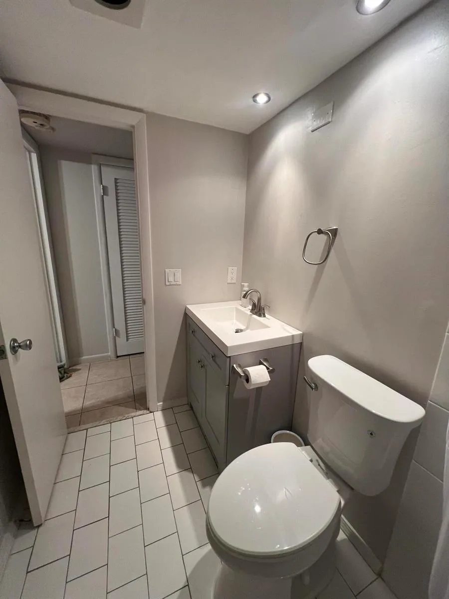 31 WESTBURY B Circle # 31, Deerfield Beach, FL 33442 photo 9