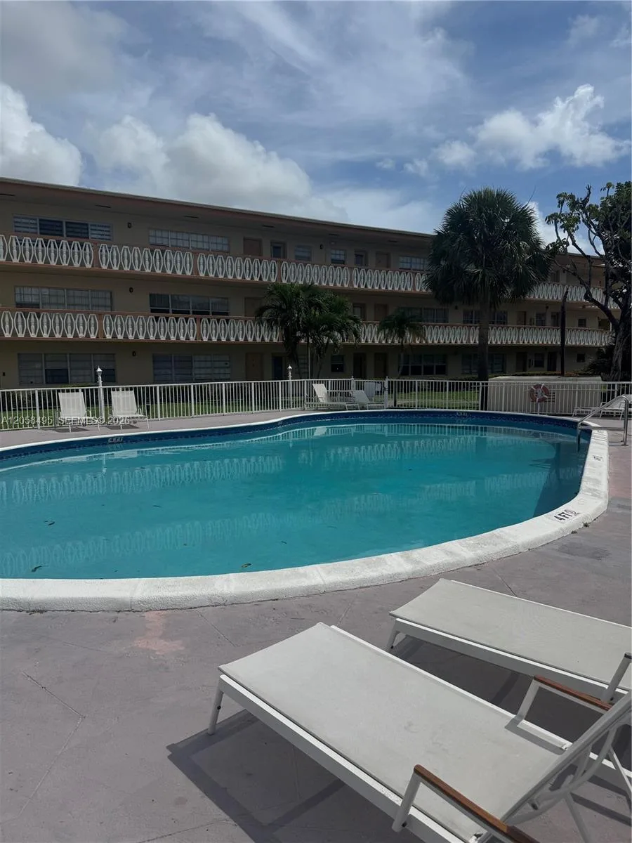 11855 NE 19th Dr # 22, North Miami, FL 33181