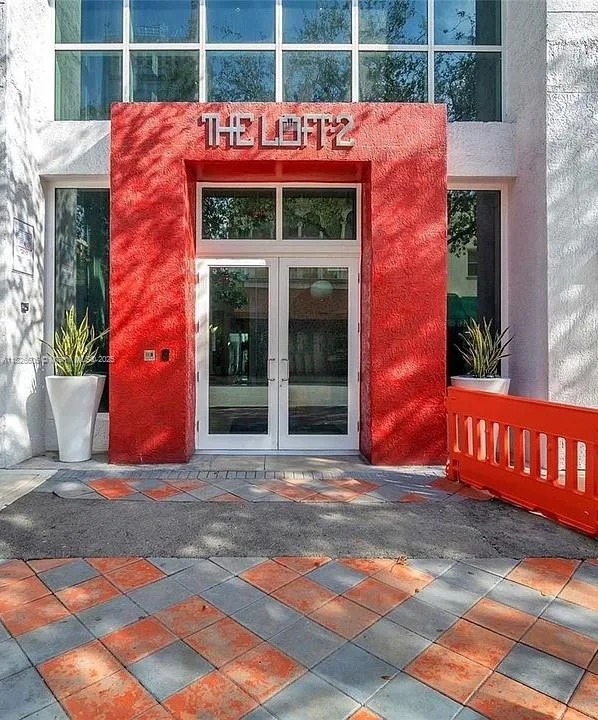 133 NE 2nd Ave # 2515, Miami, FL 33132