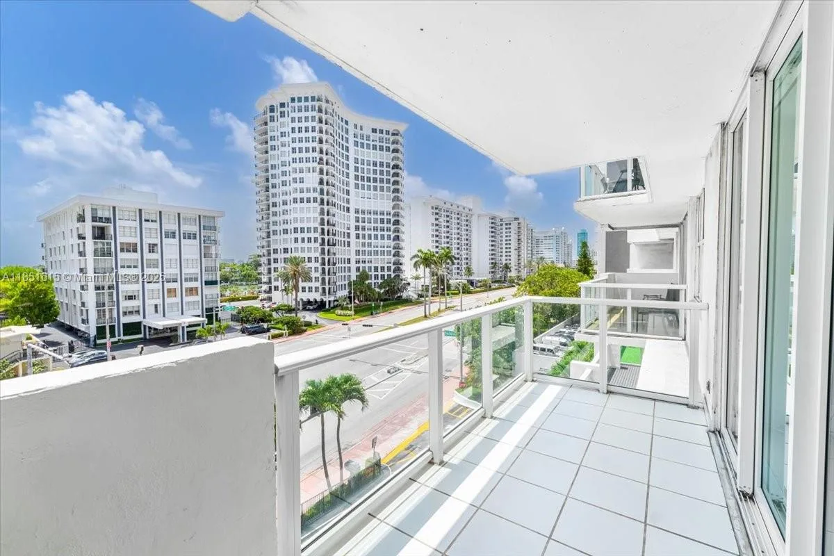 5601 Collins Ave # 521, Miami Beach, FL 33140 photo 10