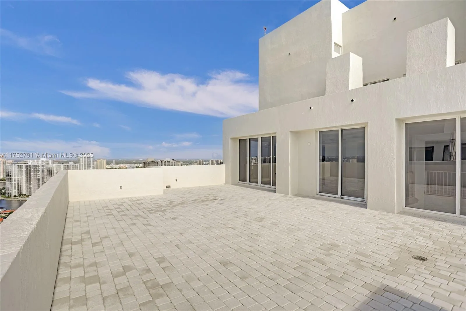 19111 Collins Ave # PH4, Sunny Isles Beach, FL 33160 photo 6