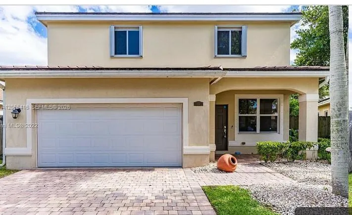 657 SE 31st Ave # 0, Homestead, FL 33033